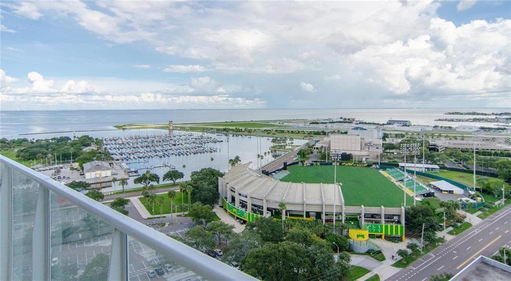 175 1ST STREET S UNIT 2706 ST PETERSBURG, FL 33701