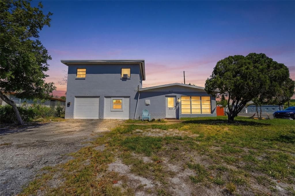 3235 EMERSON AVENUE S ST PETERSBURG, FL 33712