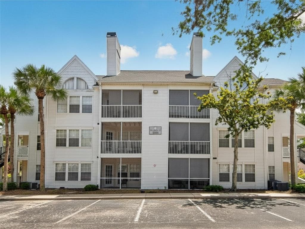 3305 HAVILAND COURT UNIT 301 PALM HARBOR, FL 34684