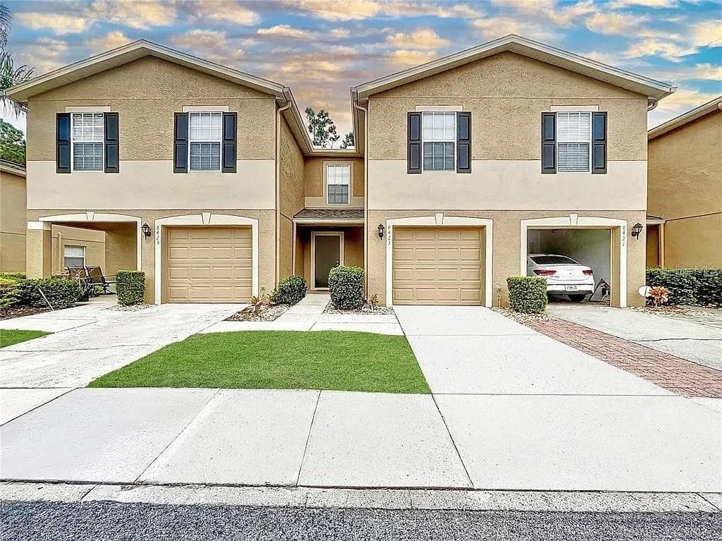8423 EDGEWATER PLACE BOULEVARD TAMPA, FL 33615