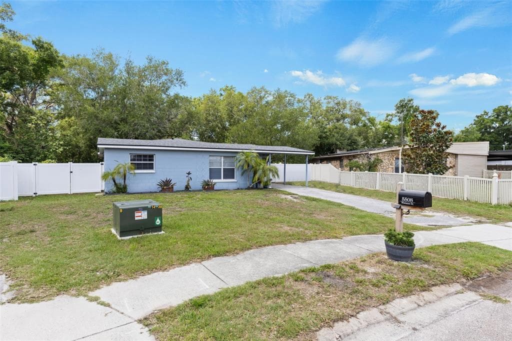 5508 WHITMORE DRIVE TAMPA, FL 33634