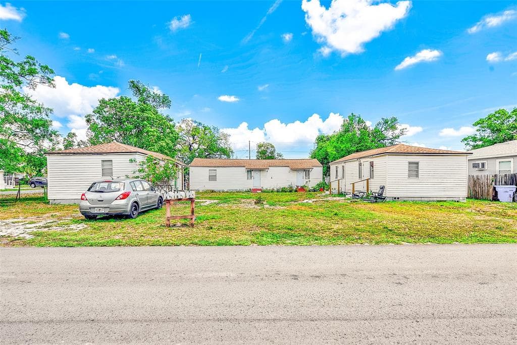 3257 57TH AVENUE N ST PETERSBURG, FL 33714