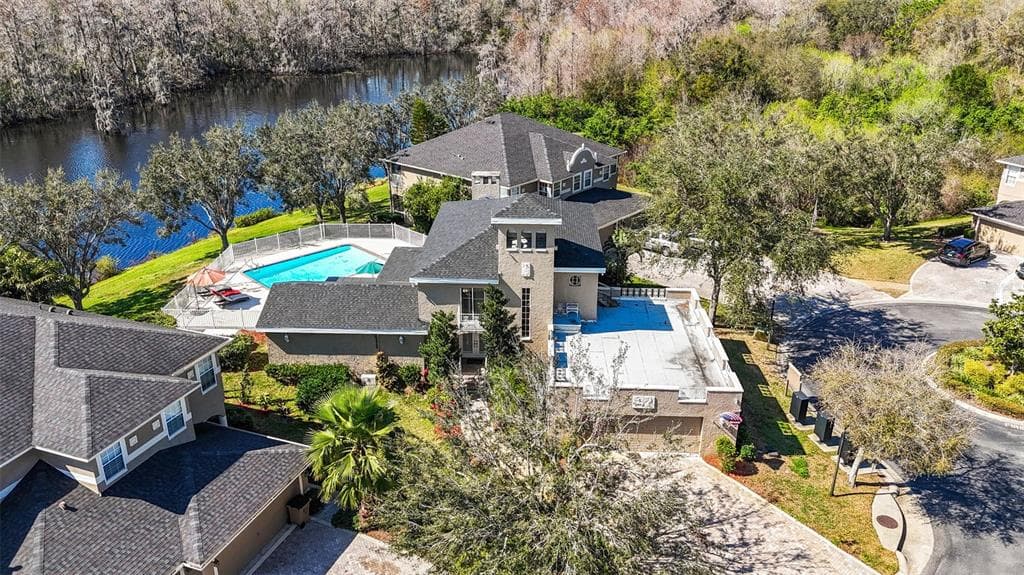7425 TERRACE RIVER DRIVE TAMPA, FL 33637