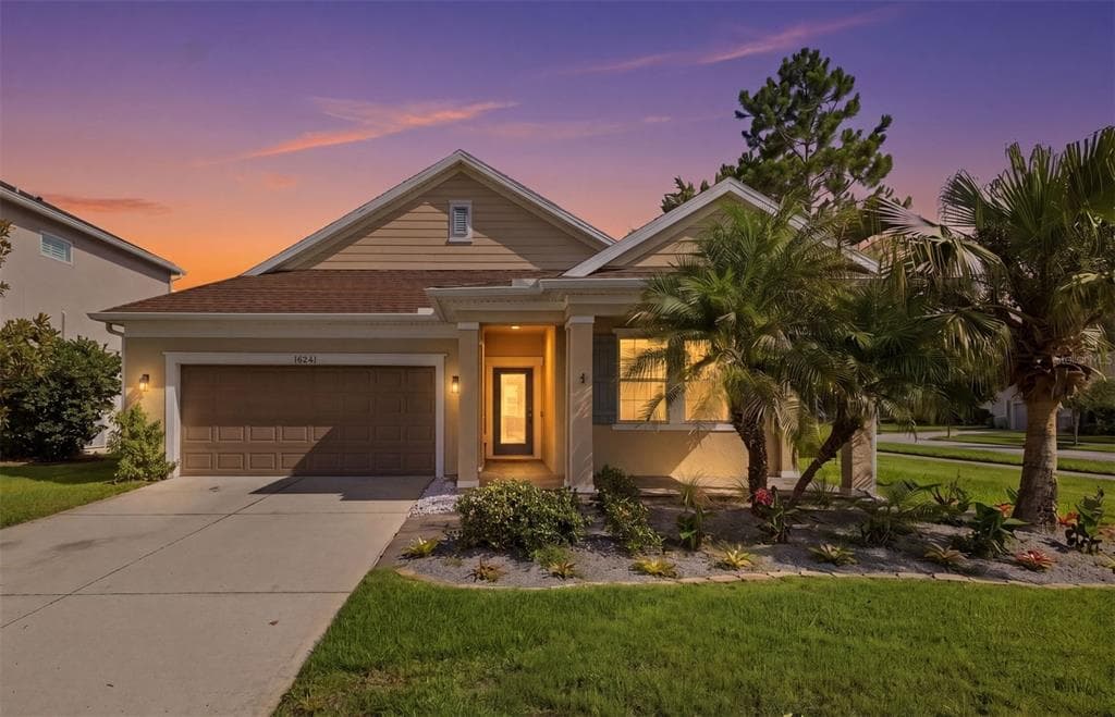 14831 TRAILS EDGE BOULEVARD ODESSA, FL 33556
