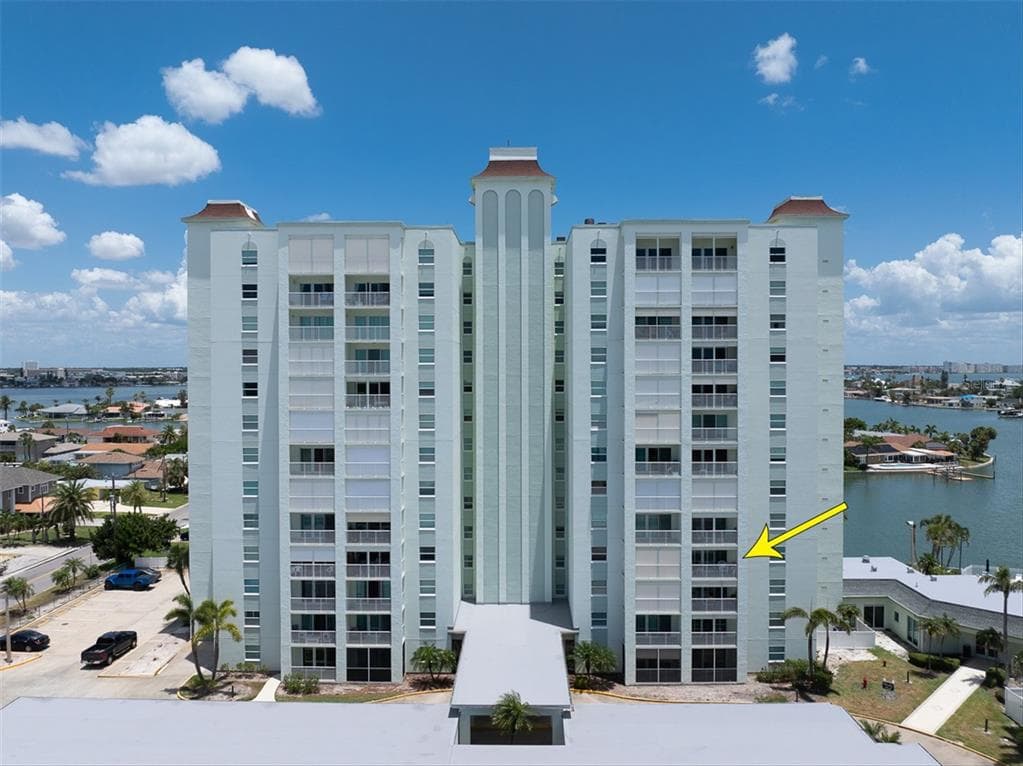 420 64TH AVENUE UNIT 402E ST PETE BEACH, FL 33706