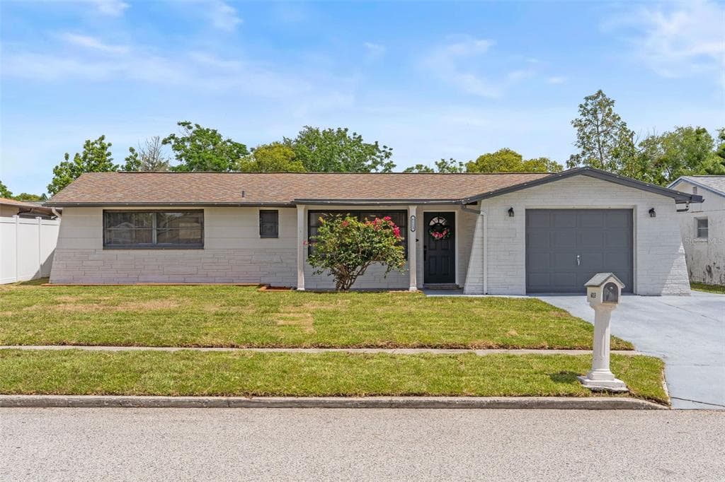 6113 9TH AVENUE NEW PORT RICHEY, FL 34653