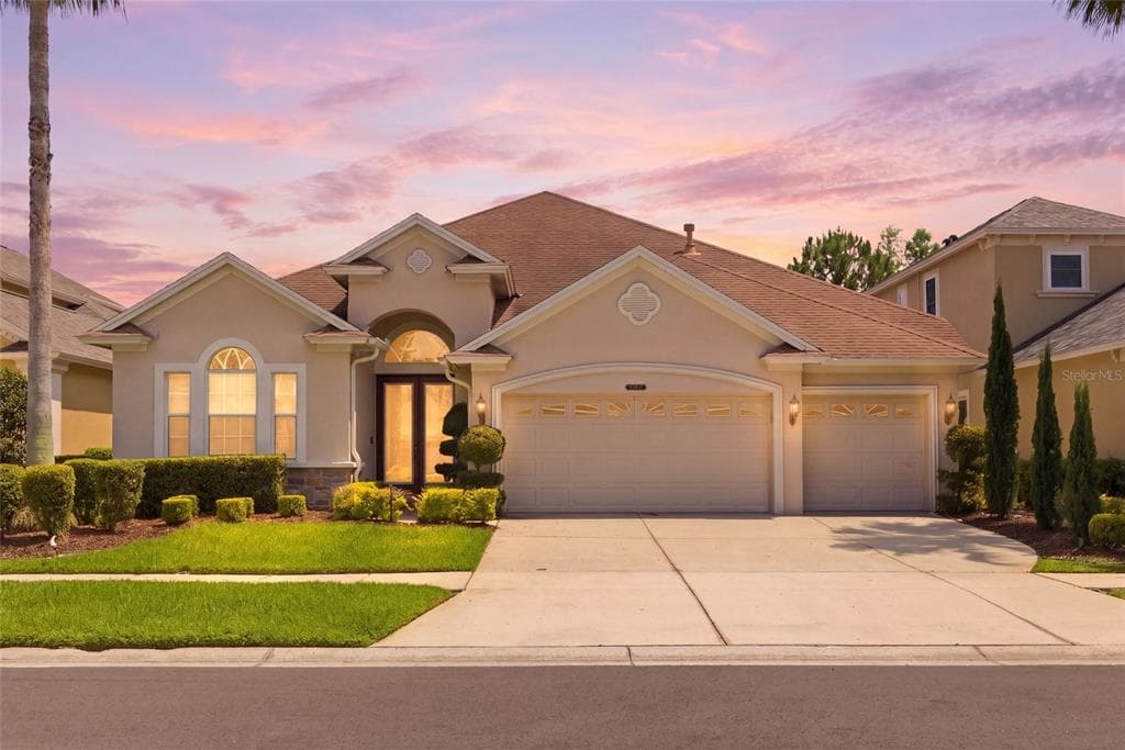 8309 OLD TOWN DRIVE TAMPA, FL 33647