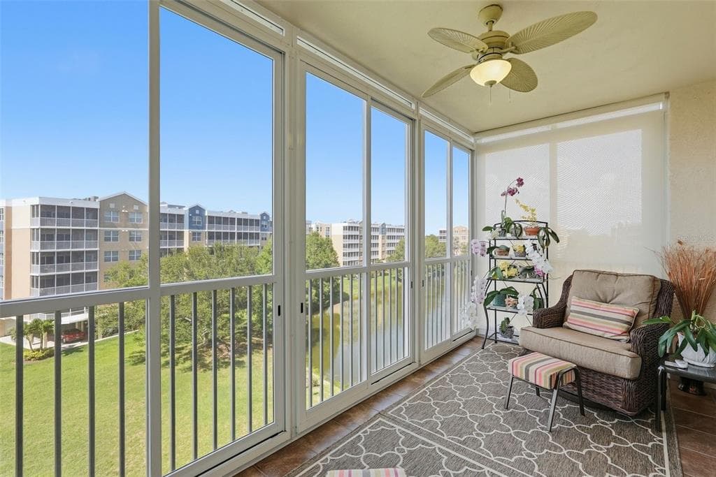 960 STARKEY ROAD UNIT 5406 LARGO, FL 33771