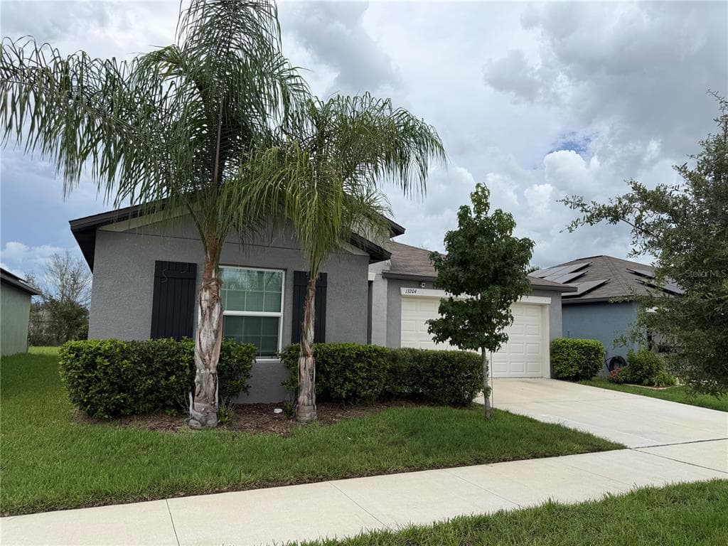 13204 GREAT PLAINS DRIVE RIVERVIEW, FL 33579