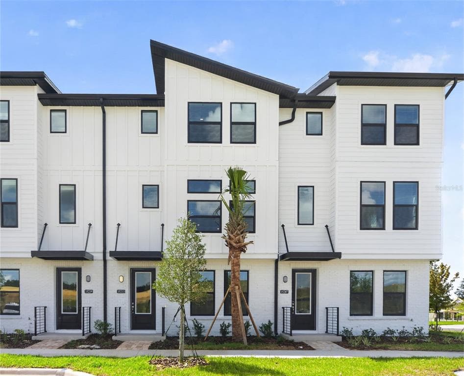 15213 HAMLIN PARK DRIVE WINTER GARDEN, FL 34787