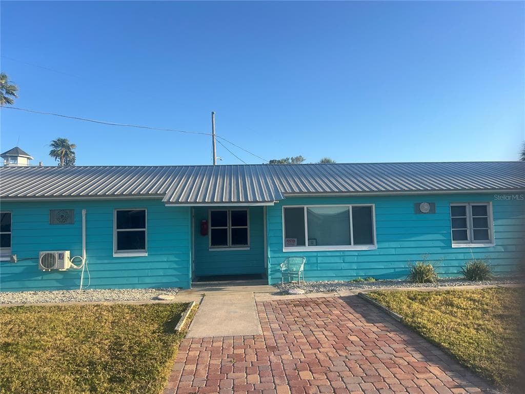 13406 BOCA CIEGA AVENUE UNIT 1 MADEIRA BEACH, FL 33708