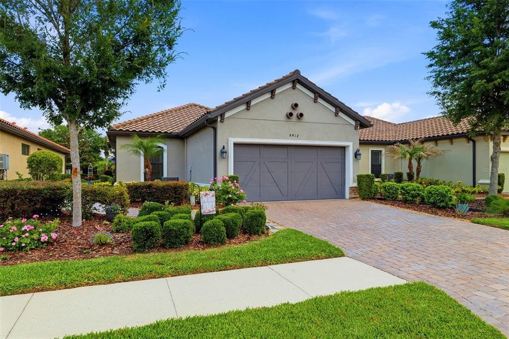8412 ALBERATA VISTA DRIVE TAMPA, FL 33647