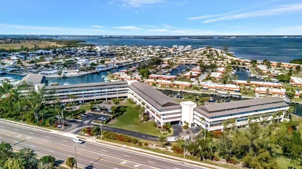 9604 CORTEZ ROAD W UNIT 213 BRADENTON, FL 34210