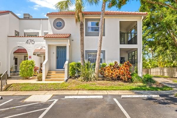 476 SANTA CRUZ PLACE NE UNIT C ST PETERSBURG, FL 33703