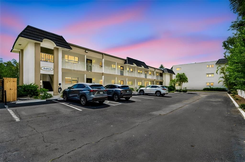 4601 CHANCELLOR STREET NE UNIT 146 ST PETERSBURG, FL 33703