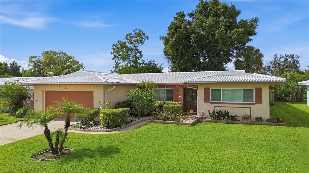 2039 IMPERIAL WAY CLEARWATER, FL 33764