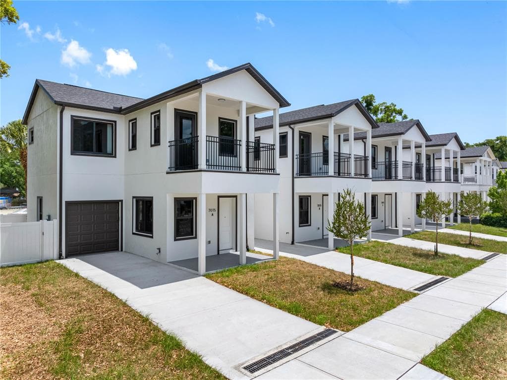 7015 N CENTRAL AVENUE Unit A TAMPA, FL 33604
