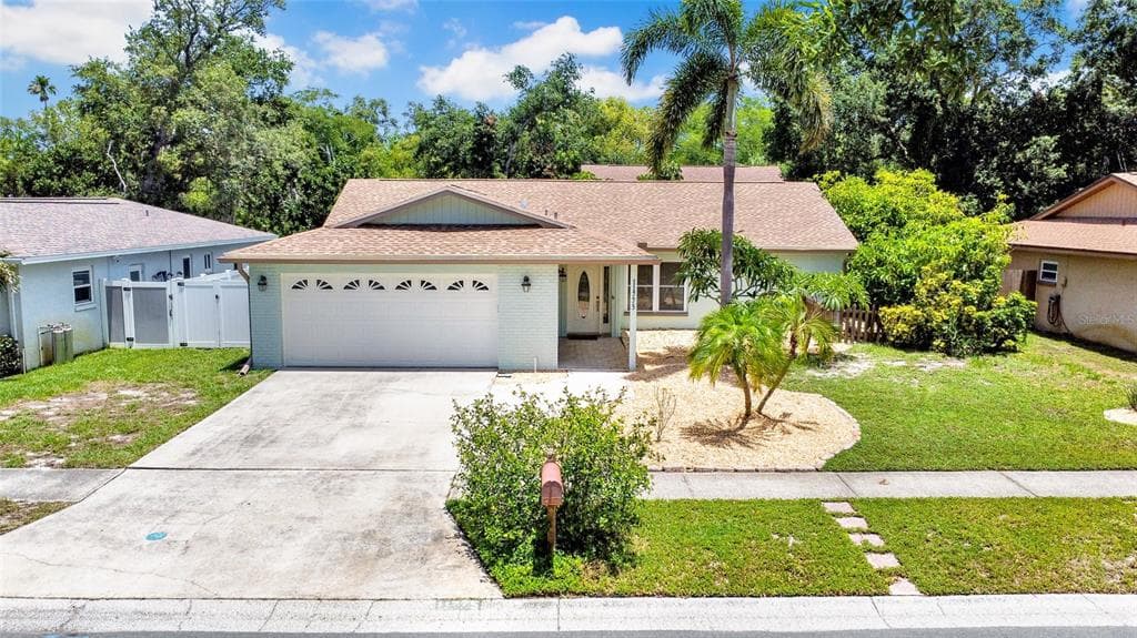 11775 112TH AVENUE SEMINOLE, FL 33778