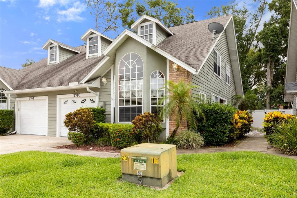 2740 HAMBLE VILLAGE LANE