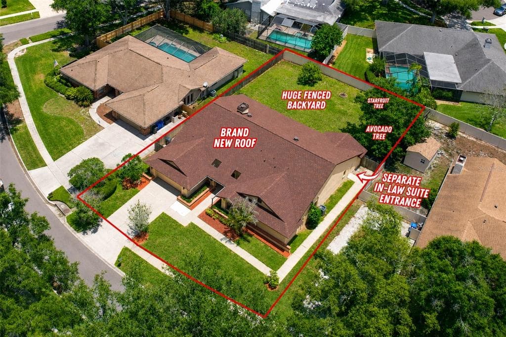 1704 CAPE BEND AVENUE TAMPA, FL 33613