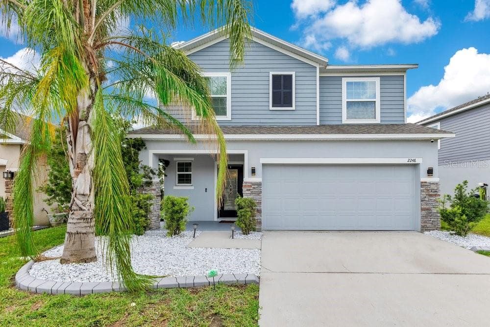 2248 CANYON BREEZE AVENUE KISSIMMEE, FL 34746