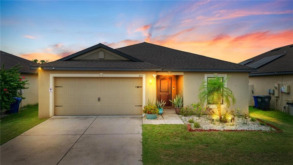 1717 CHATHAM GREEN CIRCLE RUSKIN, FL 33570