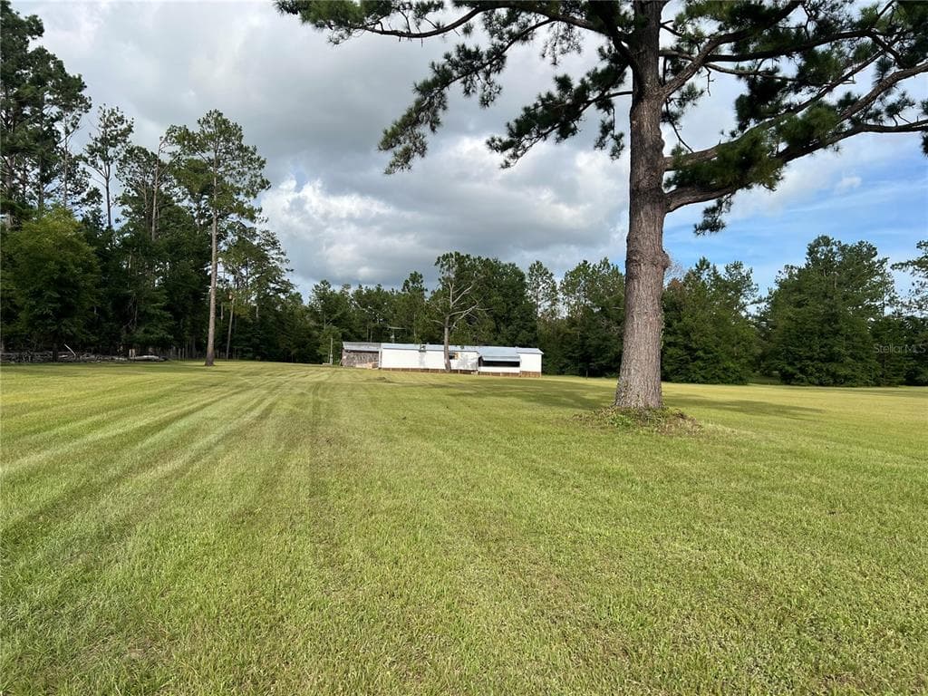 12482 161ST ROAD LIVE OAK, FL 32060