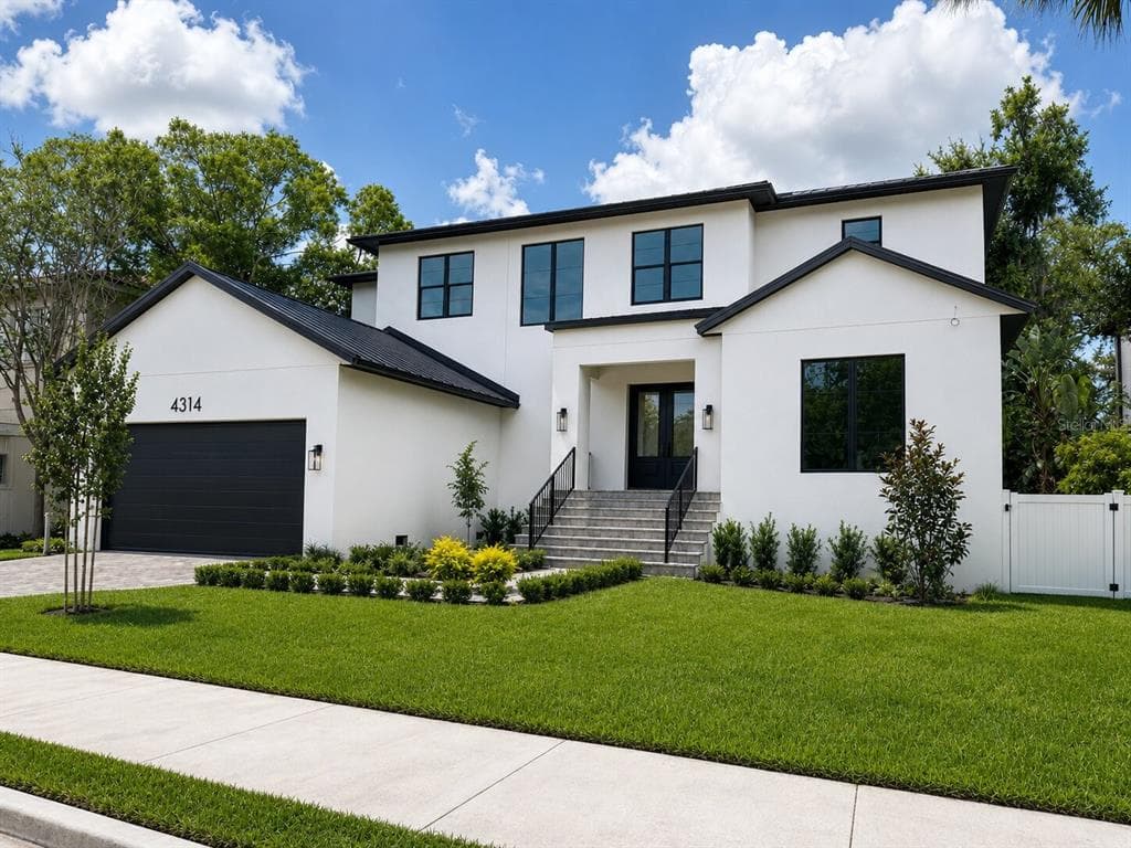 4314 W VASCONIA STREET TAMPA, FL 33629