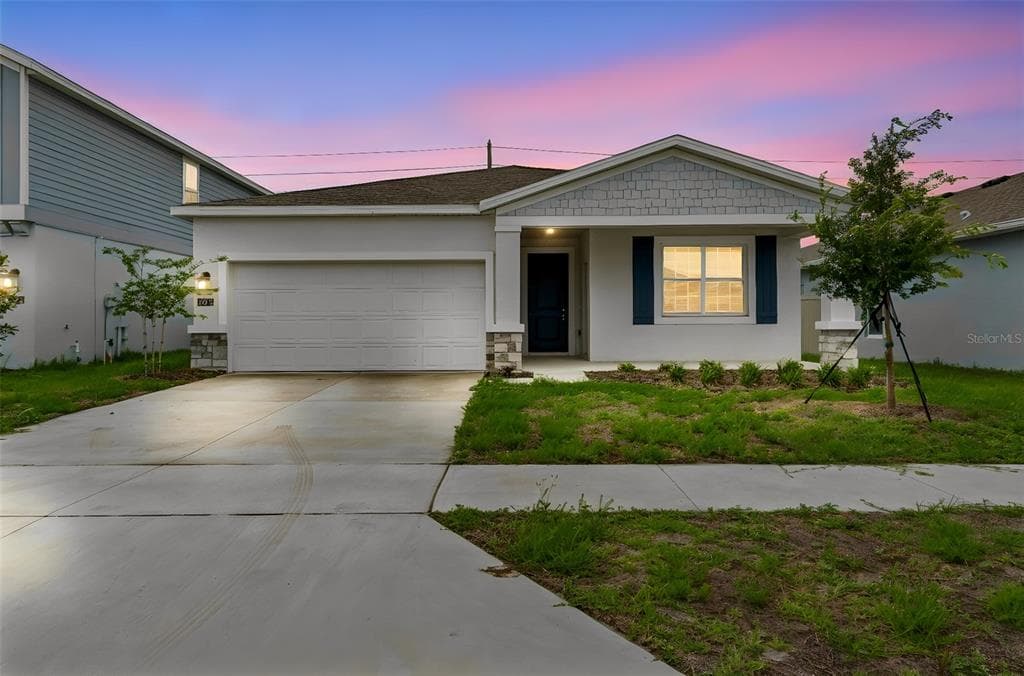 1676 TEAGAN LANE WINTER HAVEN, FL 33884