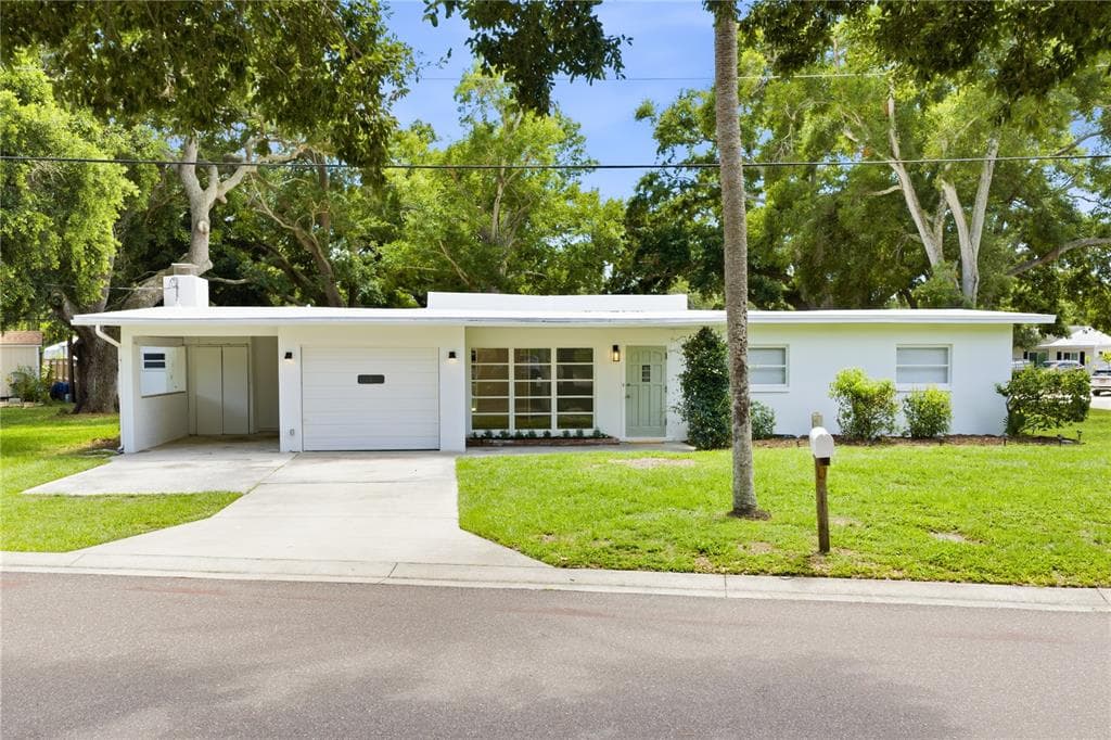 970 GULF VIEW BOULEVARD DUNEDIN, FL 34698