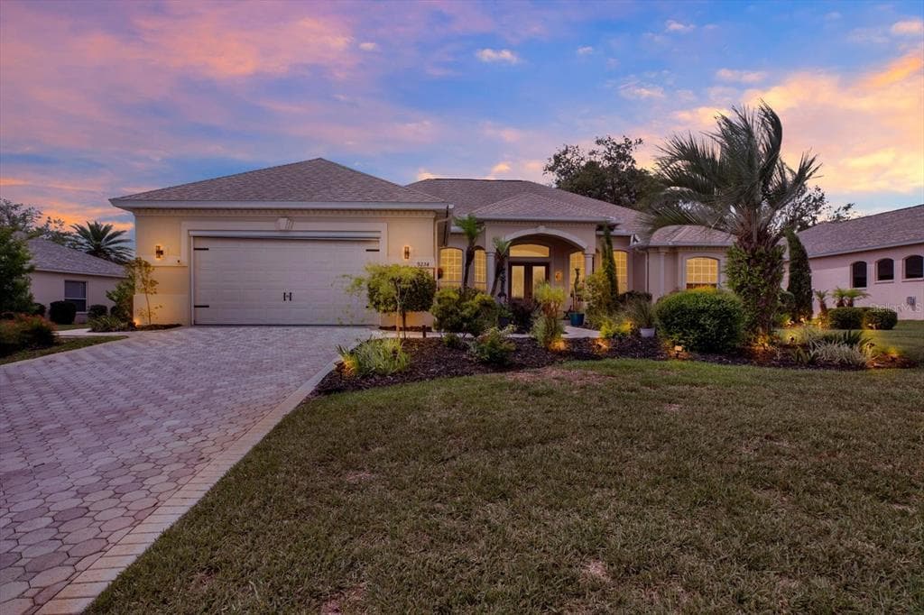 9234 GRAND CYPRESS DRIVE WEEKI WACHEE, FL 34613