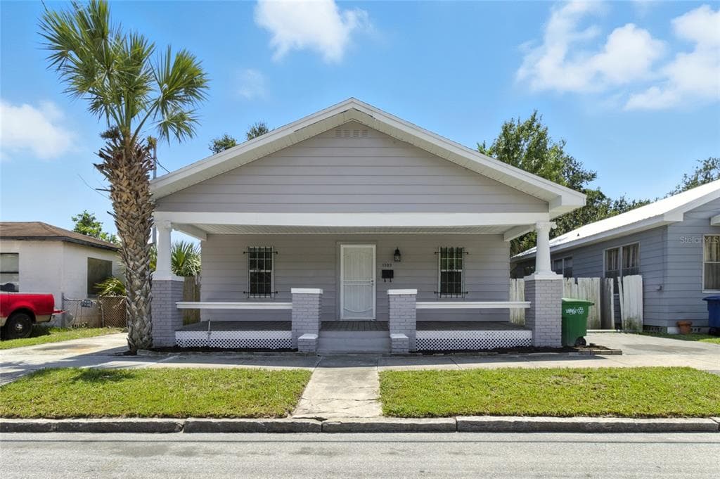 1303 E 26TH AVENUE TAMPA, FL 33605