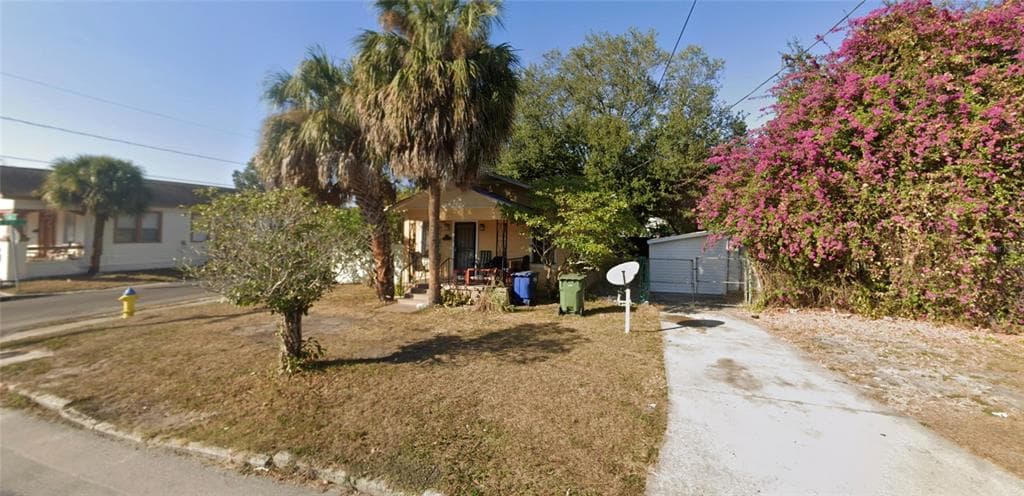 1302 E 26TH AVENUE TAMPA, FL 33605