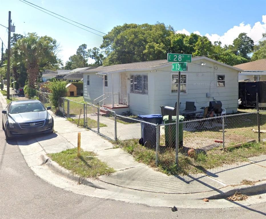 1221 E 28TH AVENUE TAMPA, FL 33605