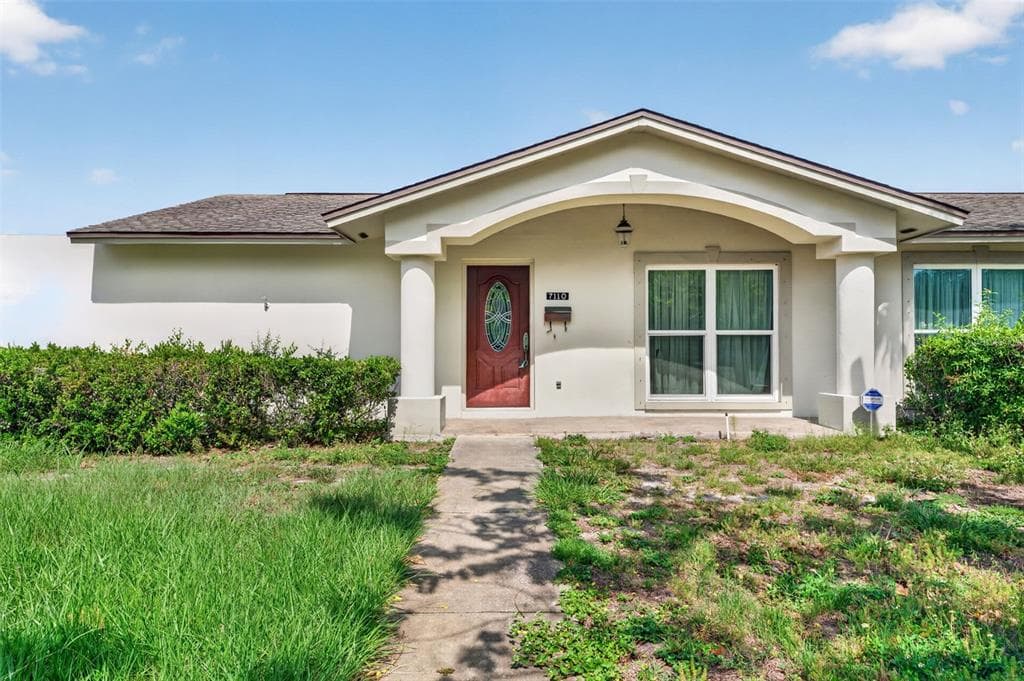 7110 MINTWOOD COURT TAMPA, FL 33615