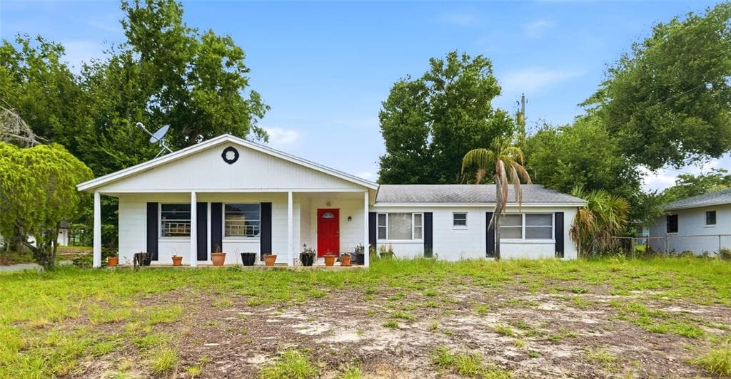 915 MARTIN LUTHER KING BOULEVARD NE WINTER HAVEN, FL 33881