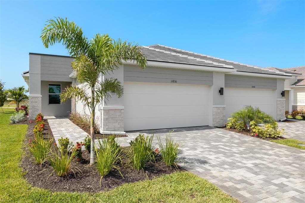 11744 BOUNDLESS TERRACE VENICE, FL 34293