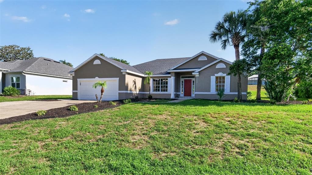 3325 INDIAN TRAIL EUSTIS, FL 32726