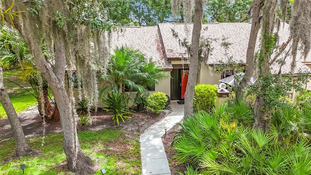 2983 ELDER COURT PALM HARBOR, FL 34684