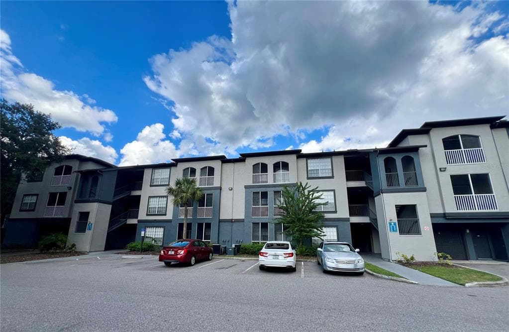 13025 SANCTUARY COVE DRIVE UNIT 301 TAMPA, FL 33637