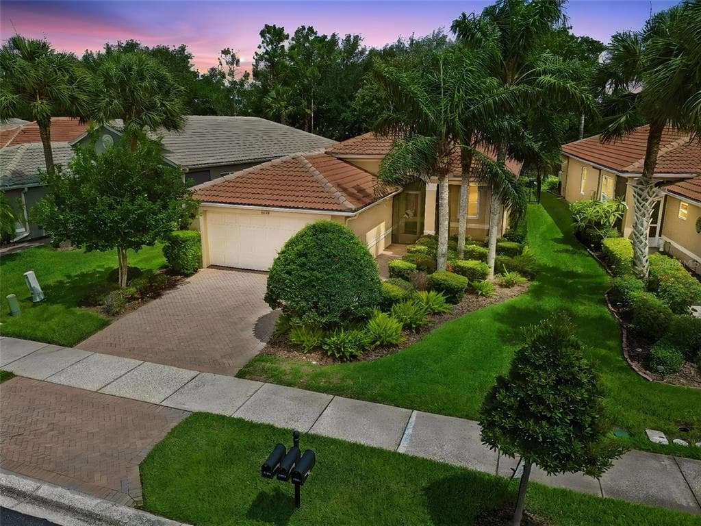 15790 CRYSTAL WATERS DRIVE WIMAUMA, FL 33598