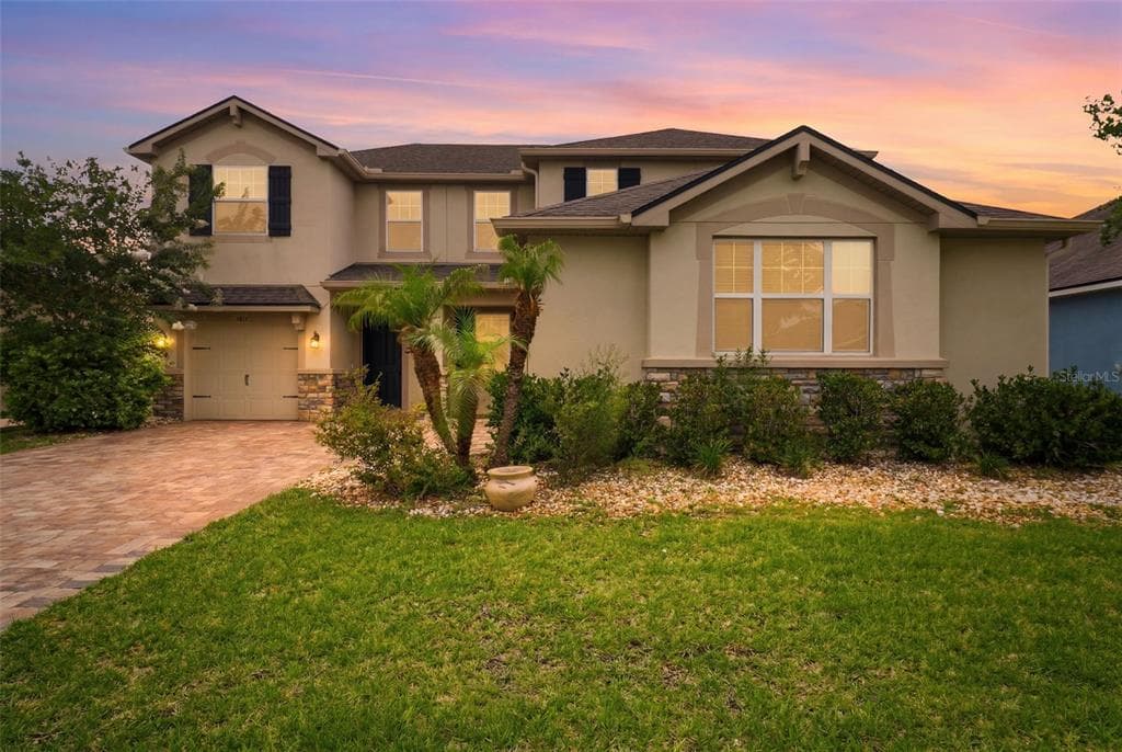 1011 LEE SHORE STREET VALRICO, FL 33594