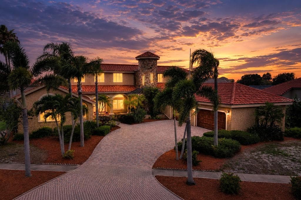1005 PIANO LANE APOLLO BEACH, FL 33572