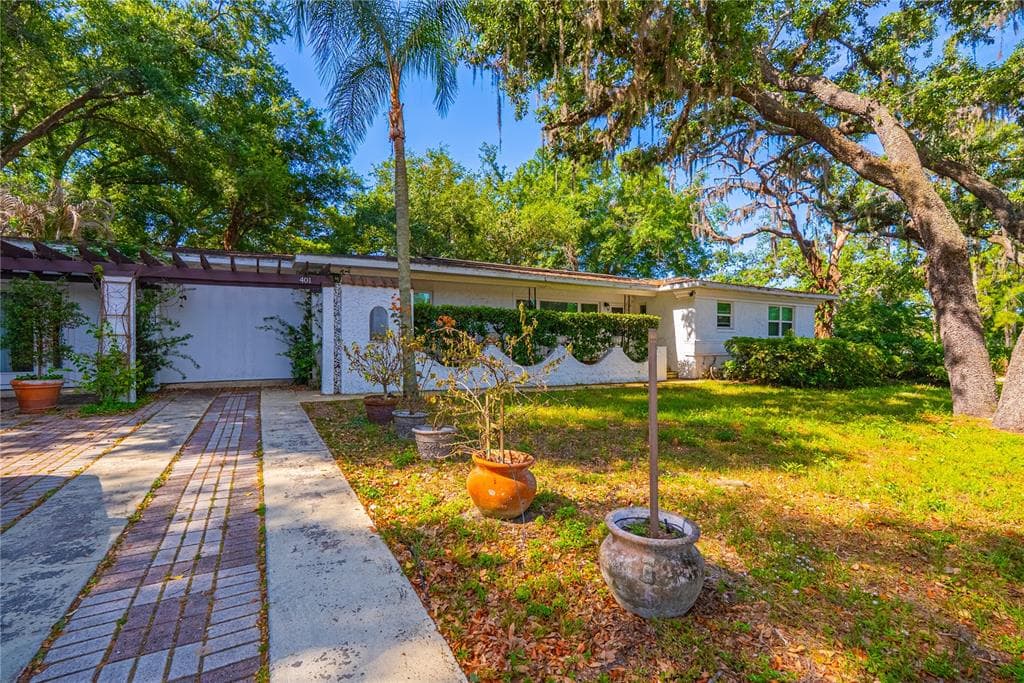 401 BULLARD PARKWAY TAMPA, FL 33617