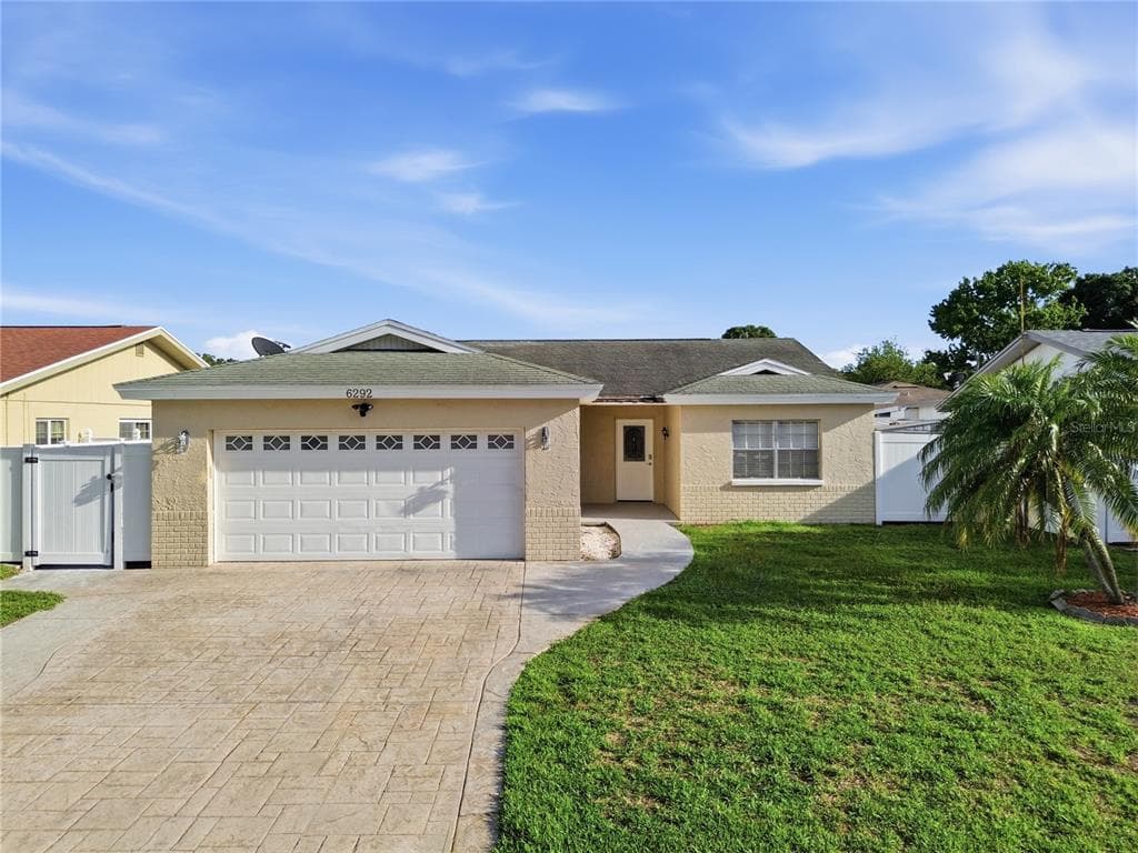 6292 109TH AVENUE N PINELLAS PARK, FL 33782
