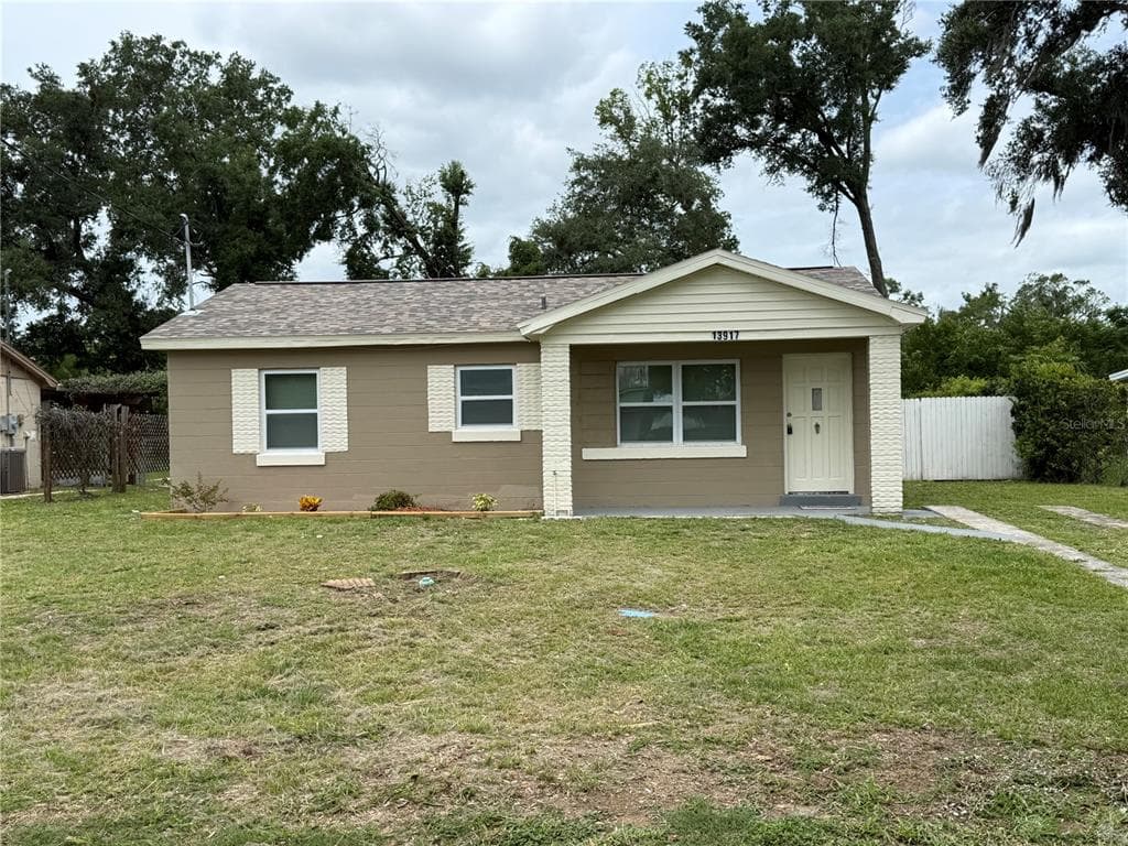 13917 3RD STREET DADE CITY, FL 33525