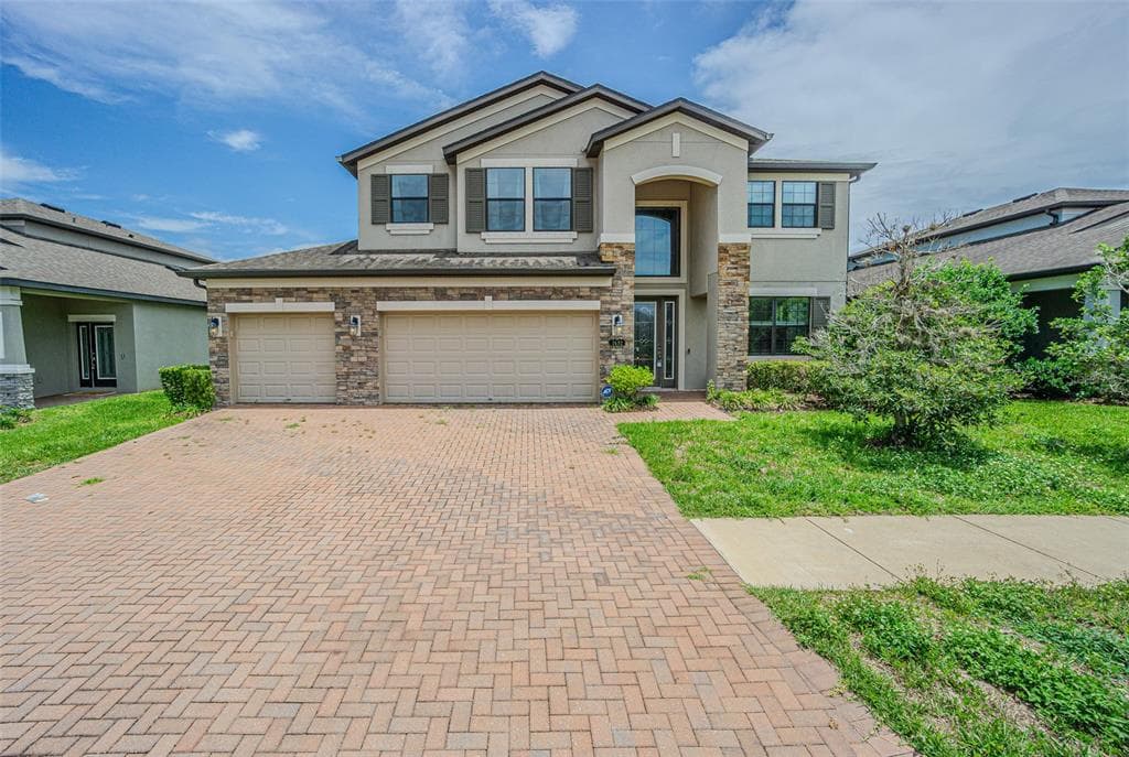 1692 NATURE VIEW DRIVE LUTZ, FL 33558