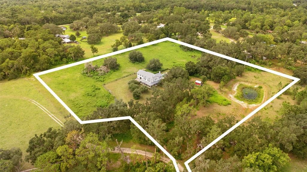 13621 MCINTOSH ROAD THONOTOSASSA, FL 33592