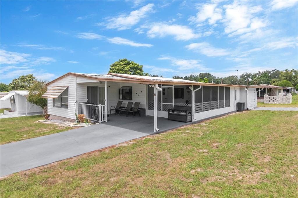39219 OLA AVENUE ZEPHYRHILLS, FL 33542