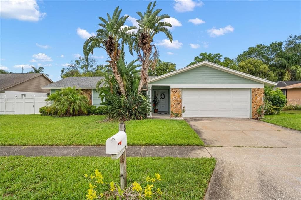 521 MERAVAN DRIVE